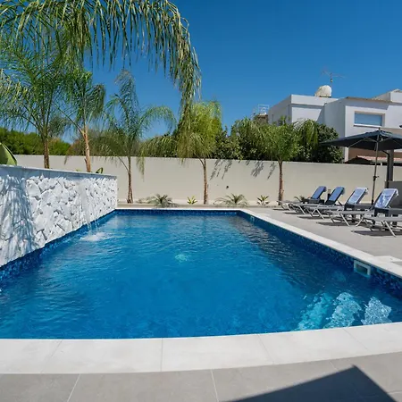 Raise Cityscape * Λεμεσός