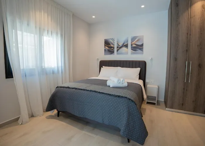 Raise Cityscape Lemesos