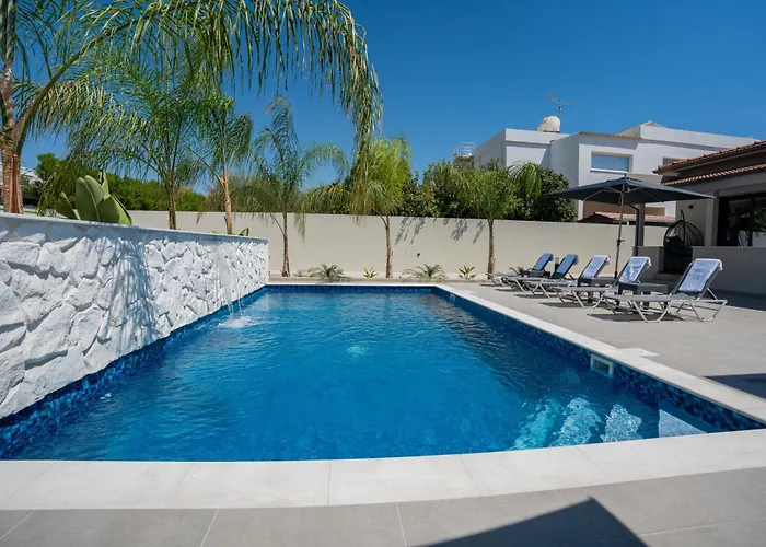 Raise Cityscape * Lemesos